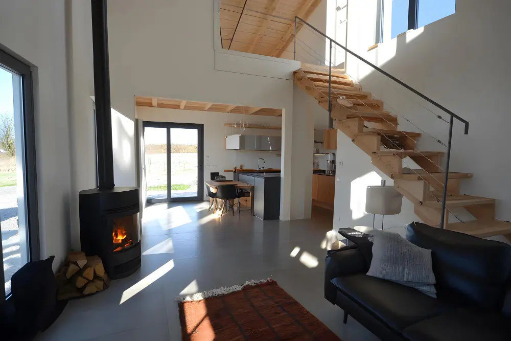 Działka budowlana z lasem