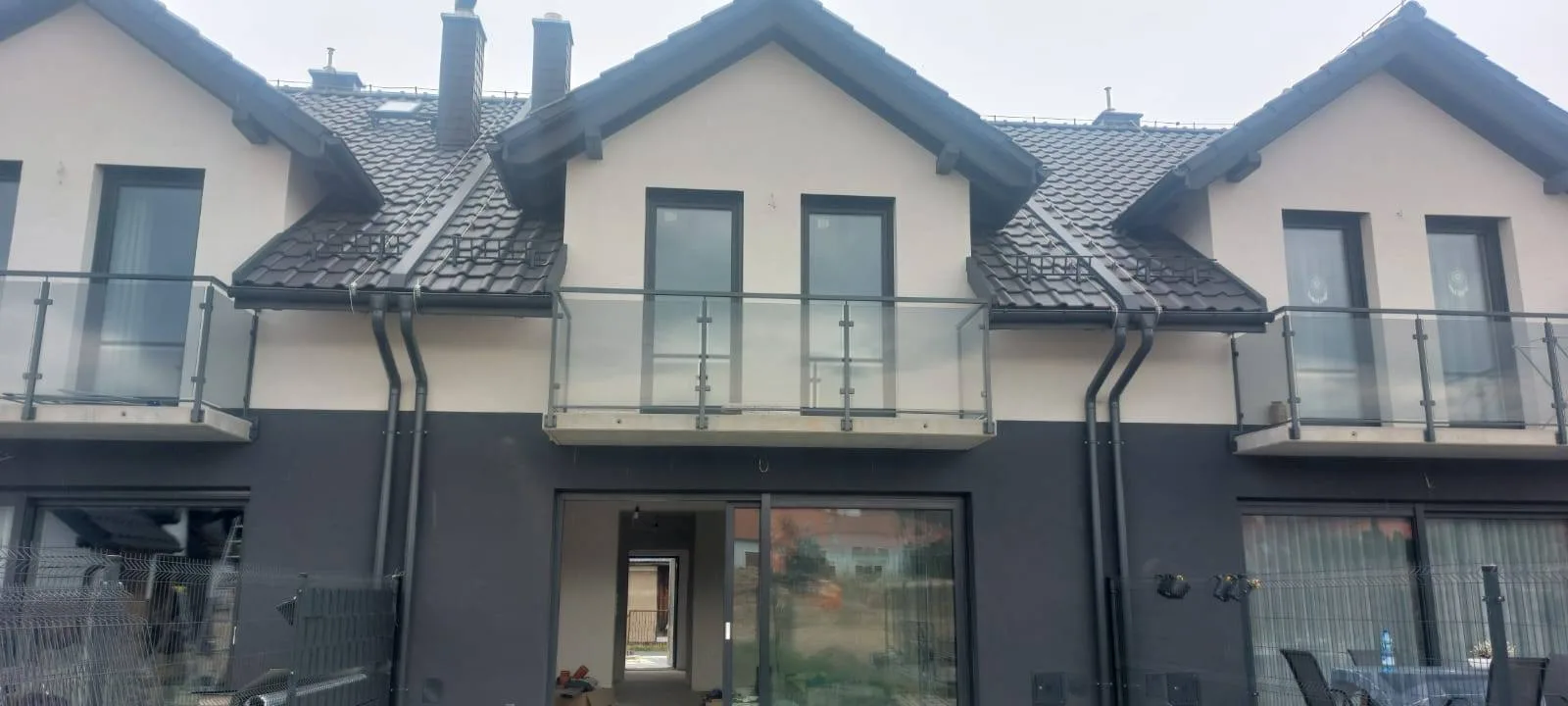 Dom szeregowy Nowa Jaśminowa Jelenia Góra – zdjęcie 3