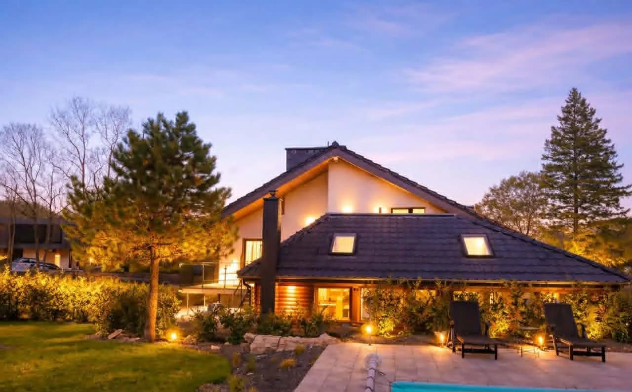 Nowoczesny dom wolnostojący 260 m² z basenem w Karpaczu, działka 980 m², spokojna okolica blisko natury – zdjęcie 12